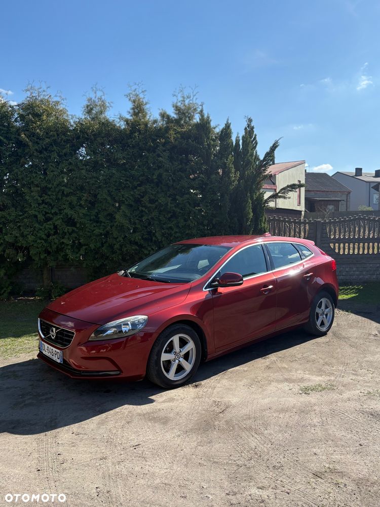 Volvo V40 D2 Momentum - 3