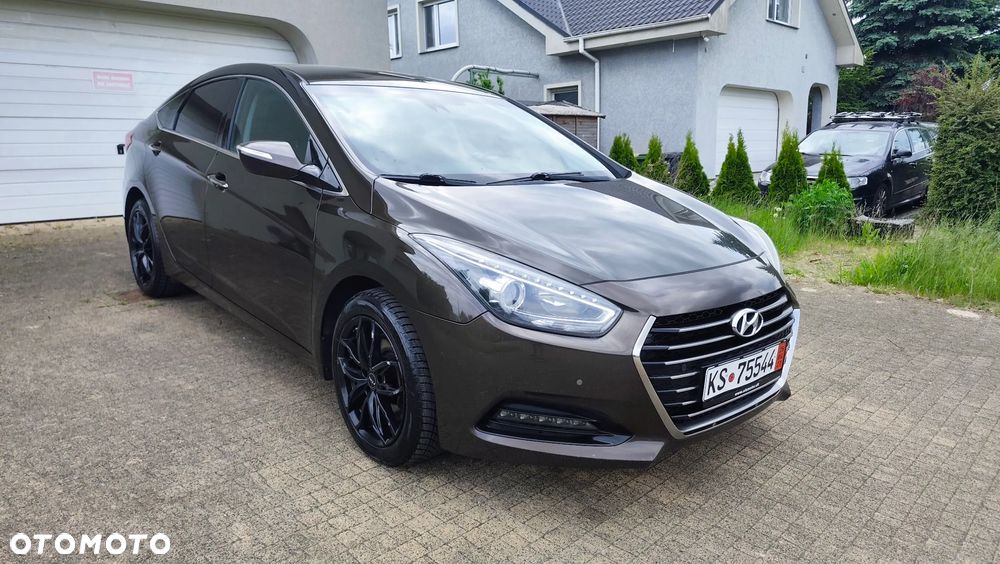 Hyundai i40 Kombi 1.7 CRDi DCT Premium - 28
