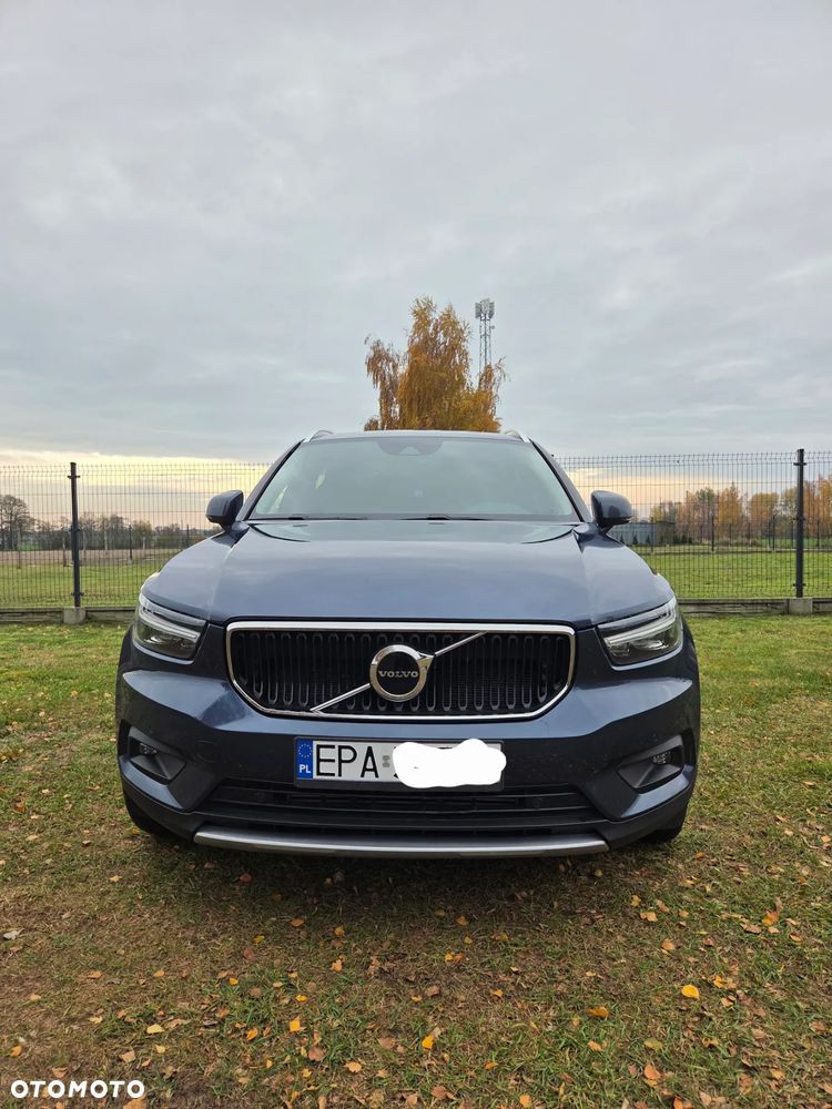 Volvo XC 40 T5 AWD Momentum - 1