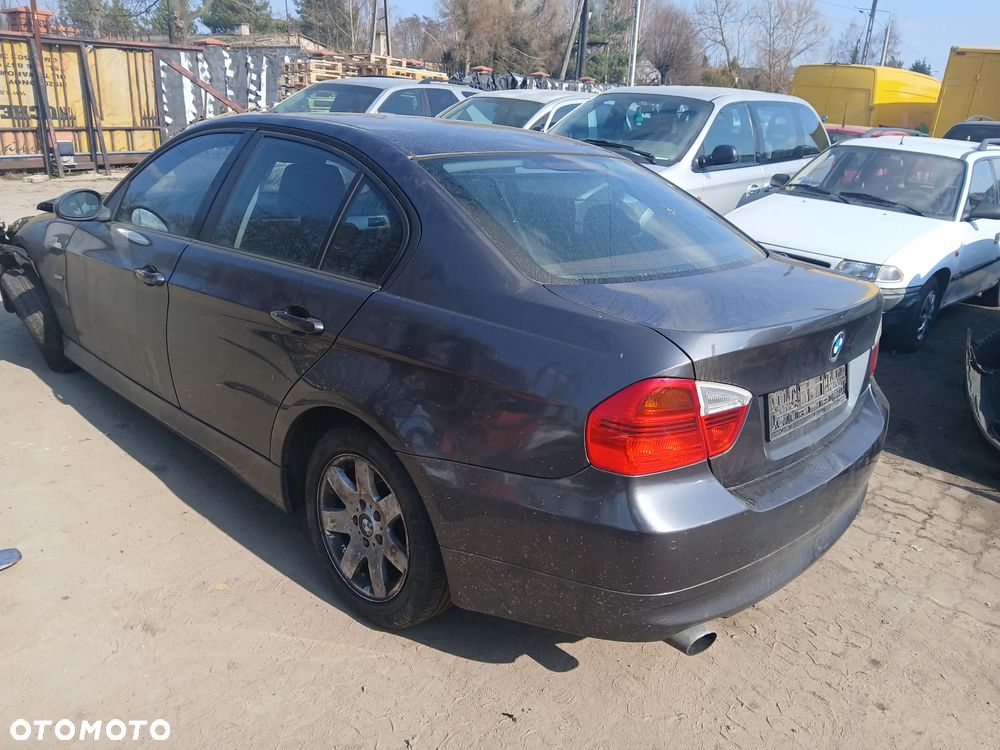 bmw e90 320 a22/7 maska zderzak lampa grill błotnik drzwi zbiornik paliwa szyba lusterko klamka - 1