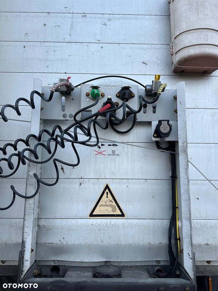 Schmitz Cargobull S01 - 12