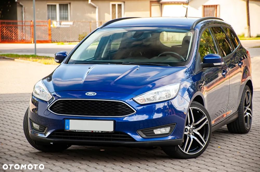 Ford Focus 1.6 TDCi DPF Start-Stopp-System SYNC Edition - 3