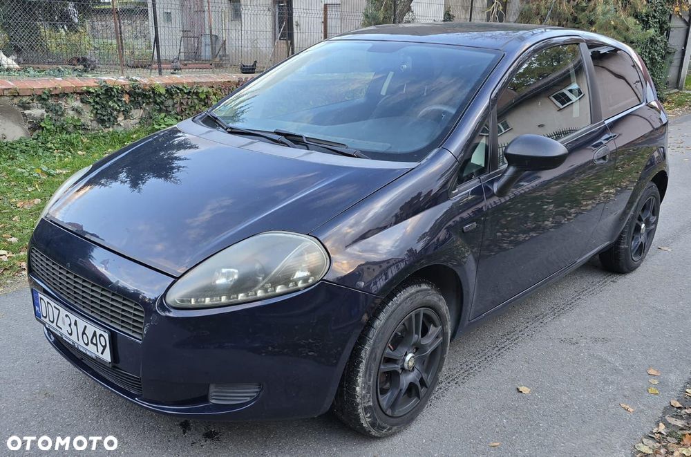 Fiat Punto 1.4 16V Dynamic - 1