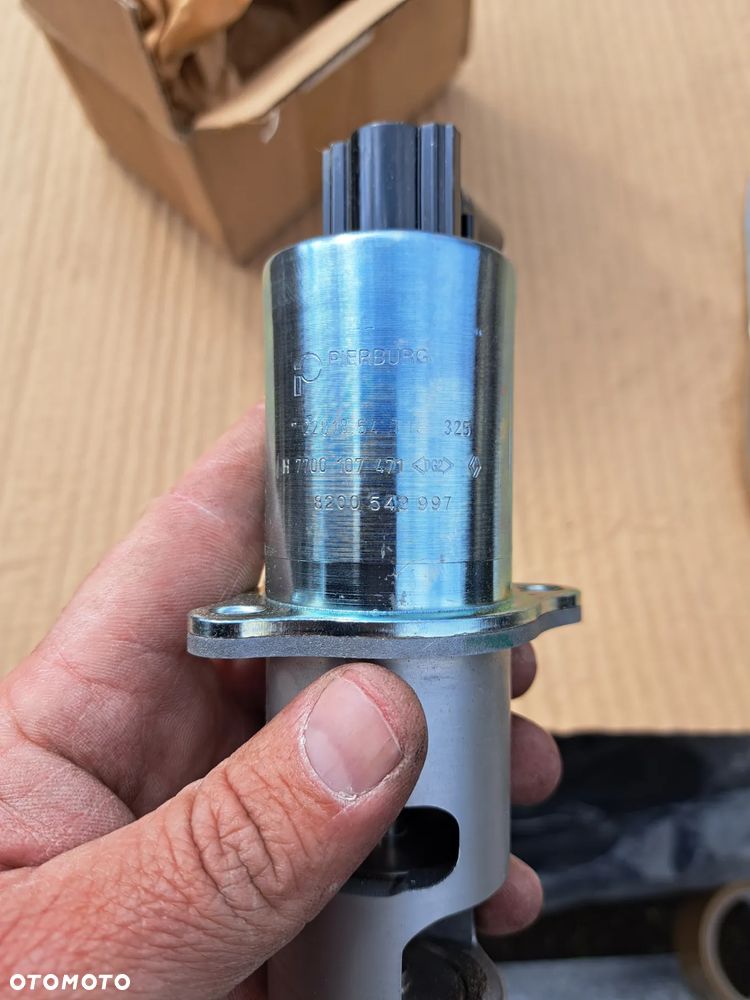 Zawór EGR Mitsubishi Carisma 1.9 DI-D MW30774534 8200542997 Primastar 1.9 dCi Movano A Vivaro A 1.9 DTI Laguna Megane Master II Trafic II Espace IV 1.9 dCi EGR-Ventil - 4