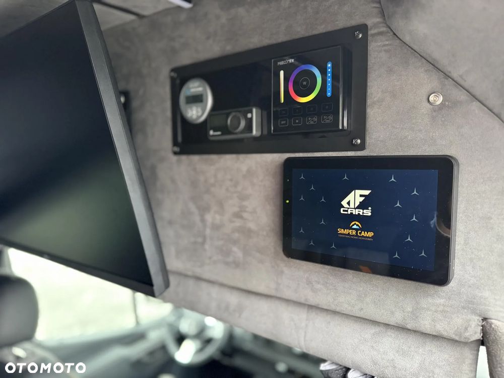 Mercedes-Benz Sprinter - 15