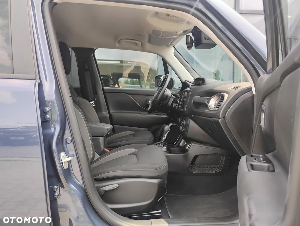 Jeep Renegade 1.5 T4 mHEV Limited FWD S&S DCT - 17