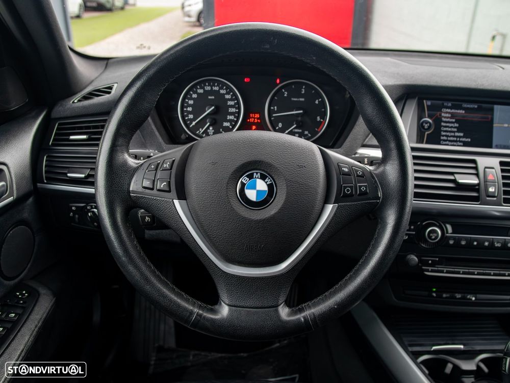 BMW X5 40 d xDrive Pack M - 26