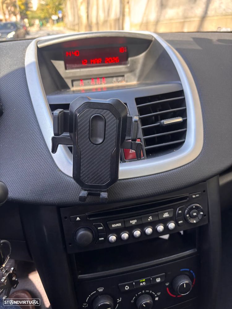 Peugeot 207 SW 1.4 Trendy - 14