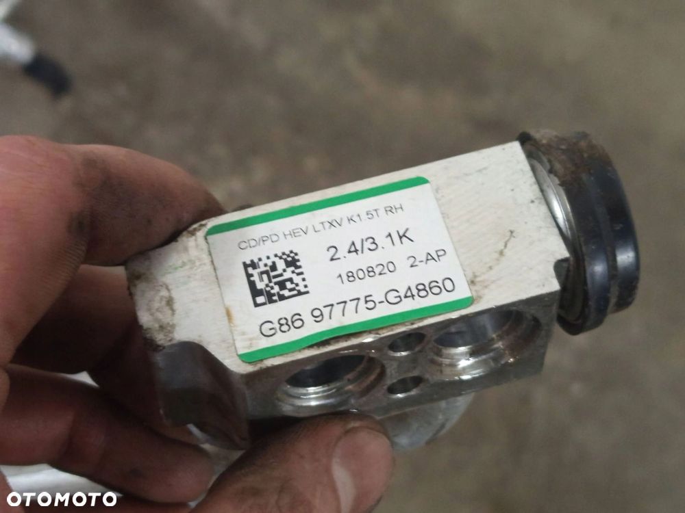 Przewód klimatyzacji wąż AC Hyundai i30 III 1.5 T-GDI 97775-G4860 - 4