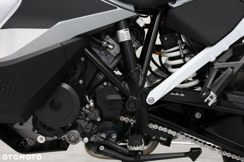 KTM Super Adventure - 28