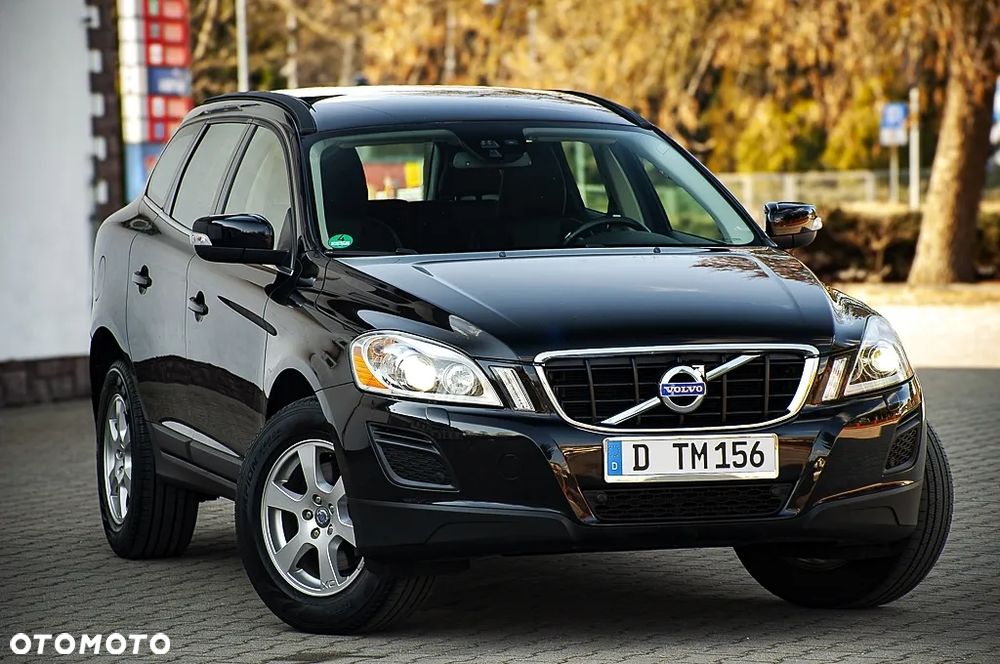 Volvo XC 60 DRIVe Momentum - 12