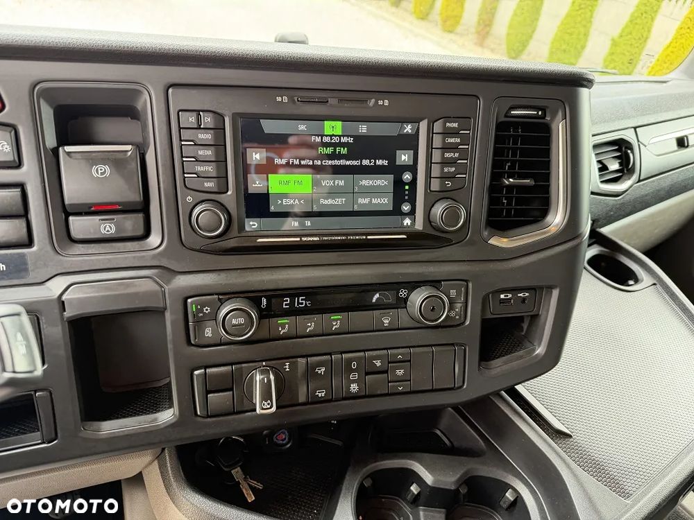 Scania R 450 / STANDARD / 20-21R./ SALON / RETARDER / MOCNO DOPOSAŻONA / FULL LED / VIRTUAL / STAN FABRYCZNY / SALON POLSKA / - 22