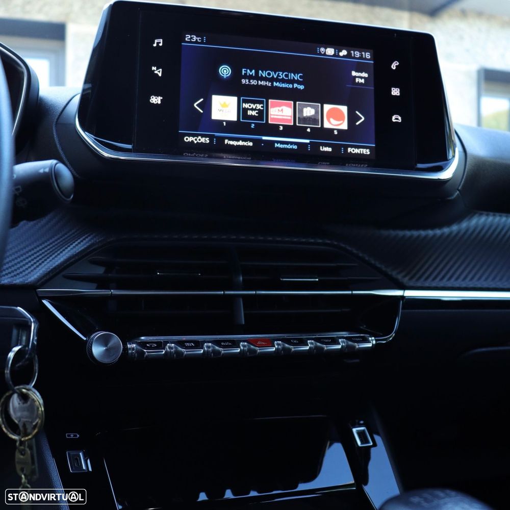 Peugeot 2008 PureTech 100 Stop&Start Allure Pack - 16