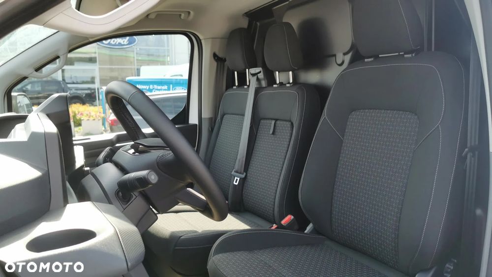 Ford TRANSIT CUSTOM - 10