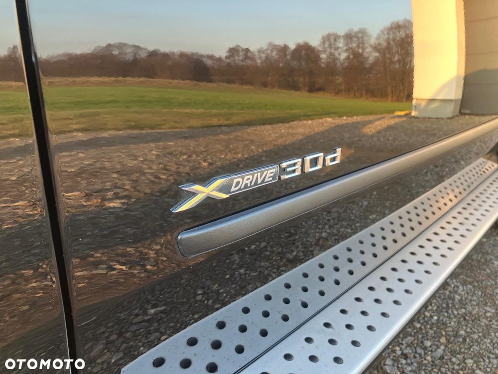 BMW X5 xDrive30d - 34