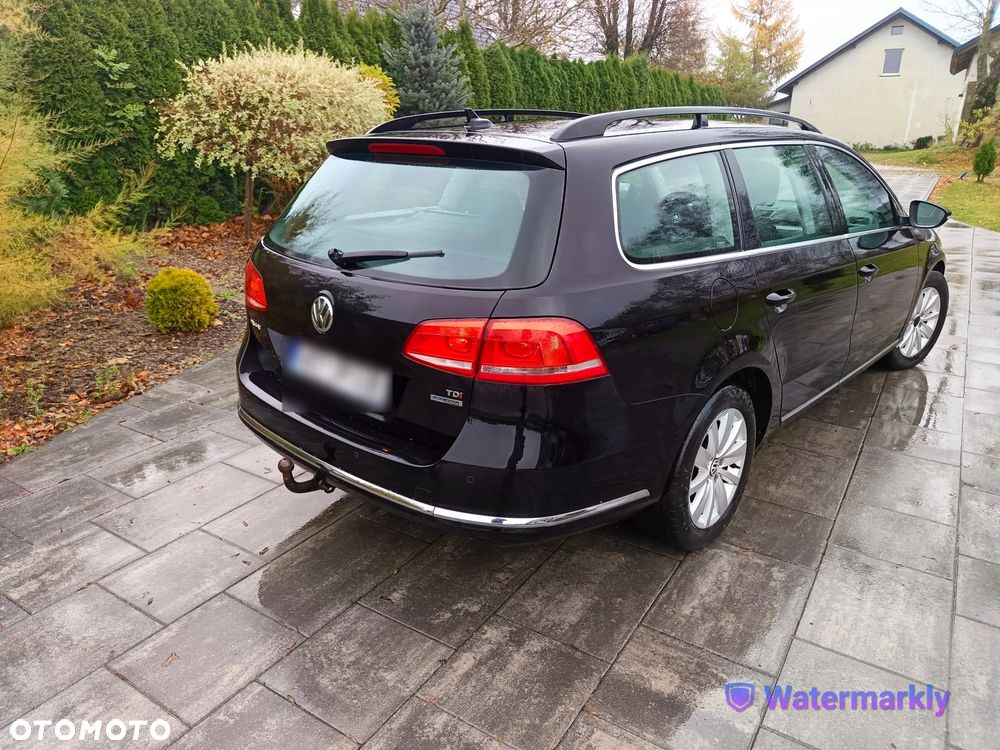 Volkswagen Passat 1.6 TDI DPF BlueMot Comfortline - 4