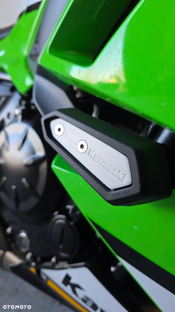Kawasaki Ninja - 11