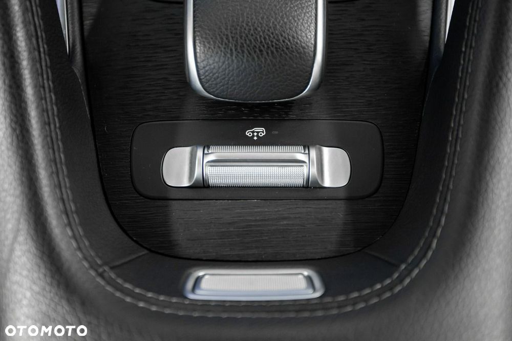 Mercedes-Benz GLE - 29