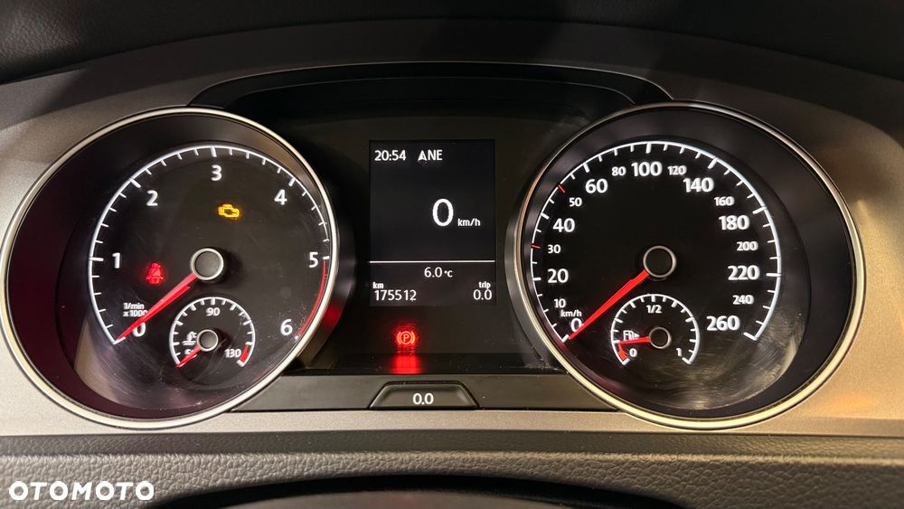 Volkswagen Golf 1.6 TDI BlueMotion Technology Comfortline - 5