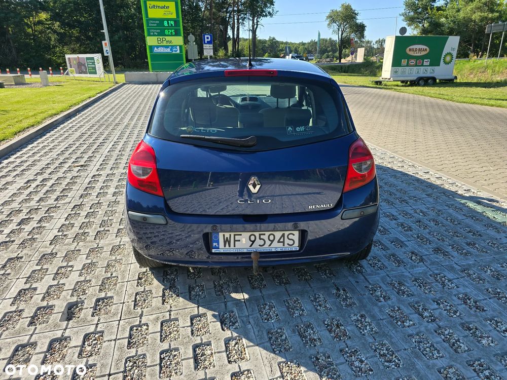 Renault Clio 1.4 16V Dynamique - 4