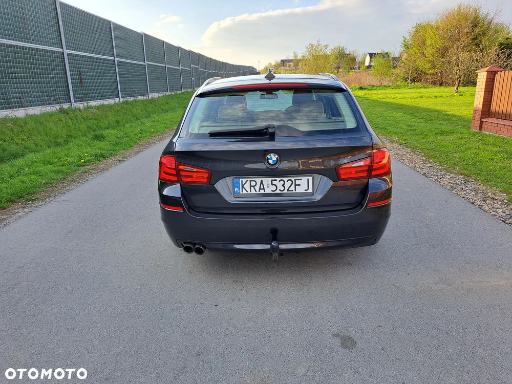 BMW Seria 5 520d Special Edition - 6