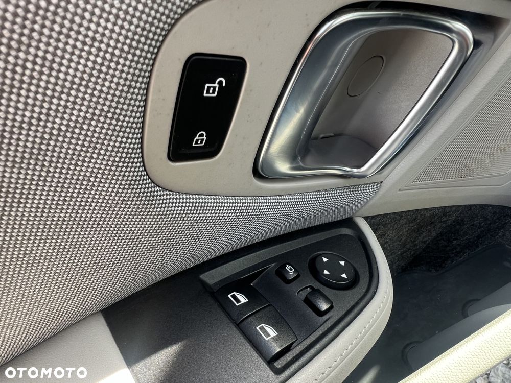 BMW i3 Standard - 14