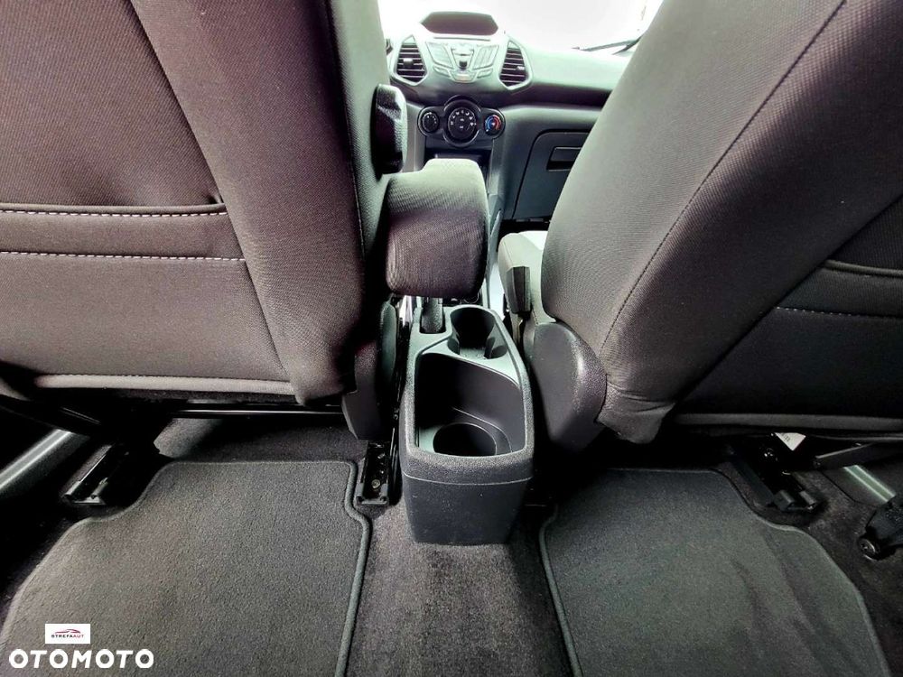 Ford EcoSport - 25