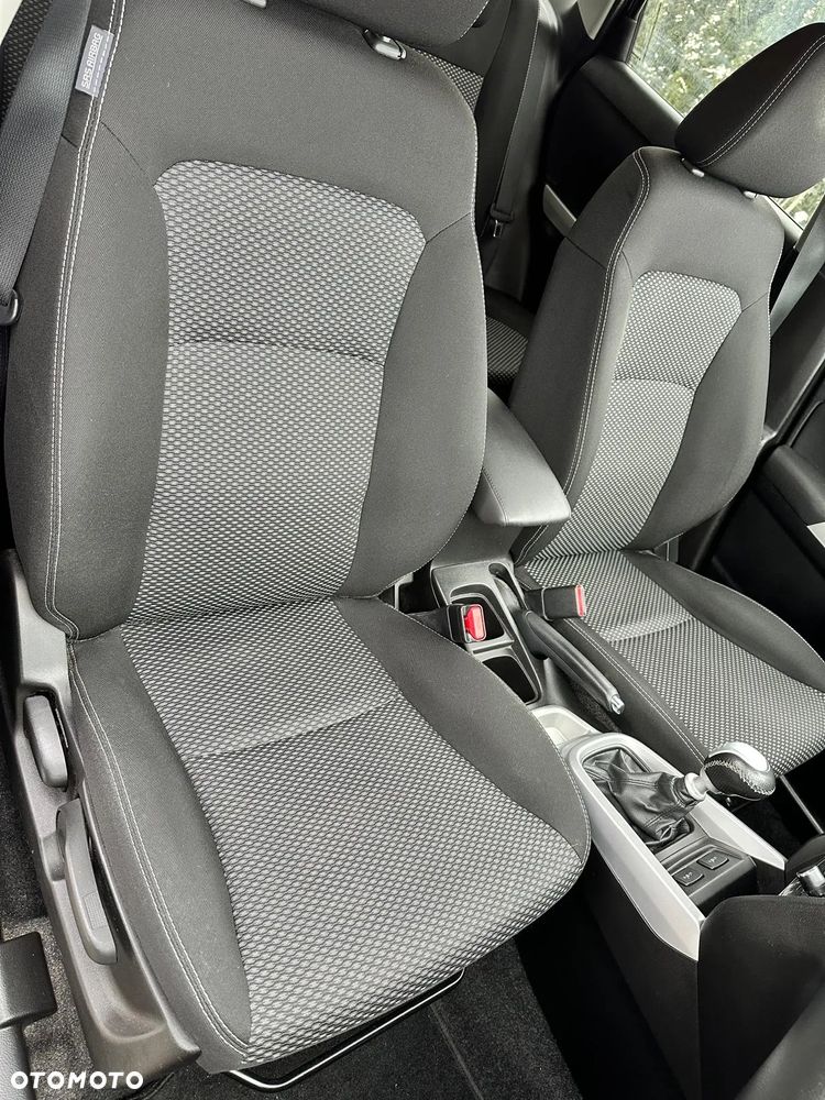 Suzuki Vitara 1.6 Premium 2WD - 10