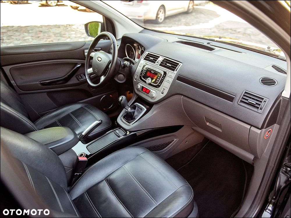 Ford Kuga - 15