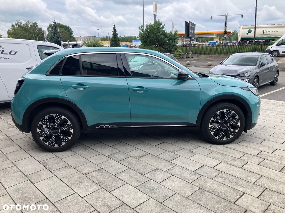 Fiat 600 1.2 Turbo La Prima eDCT - 11