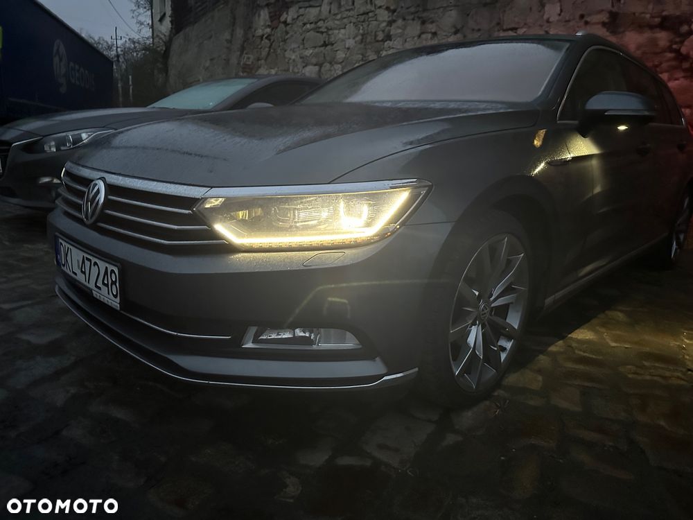 Volkswagen Passat Variant 2.0 TDI BMT 4Mot Highline - 15