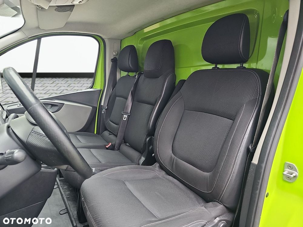 Renault trafic - 12