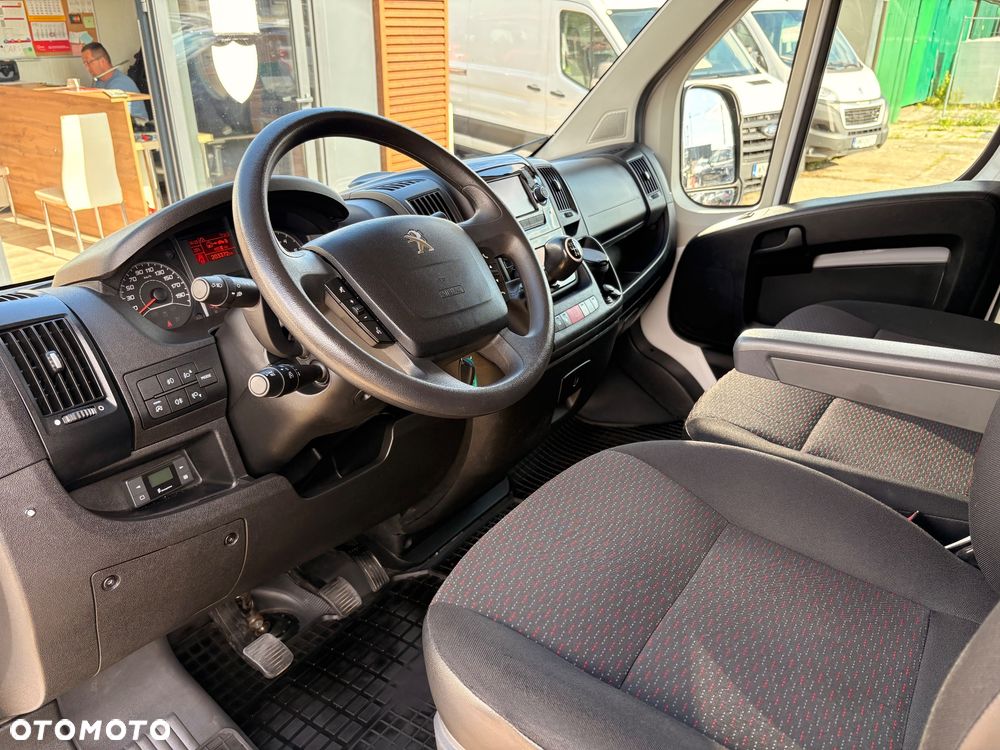 Peugeot Boxer 335 L3H2 Premium - 13