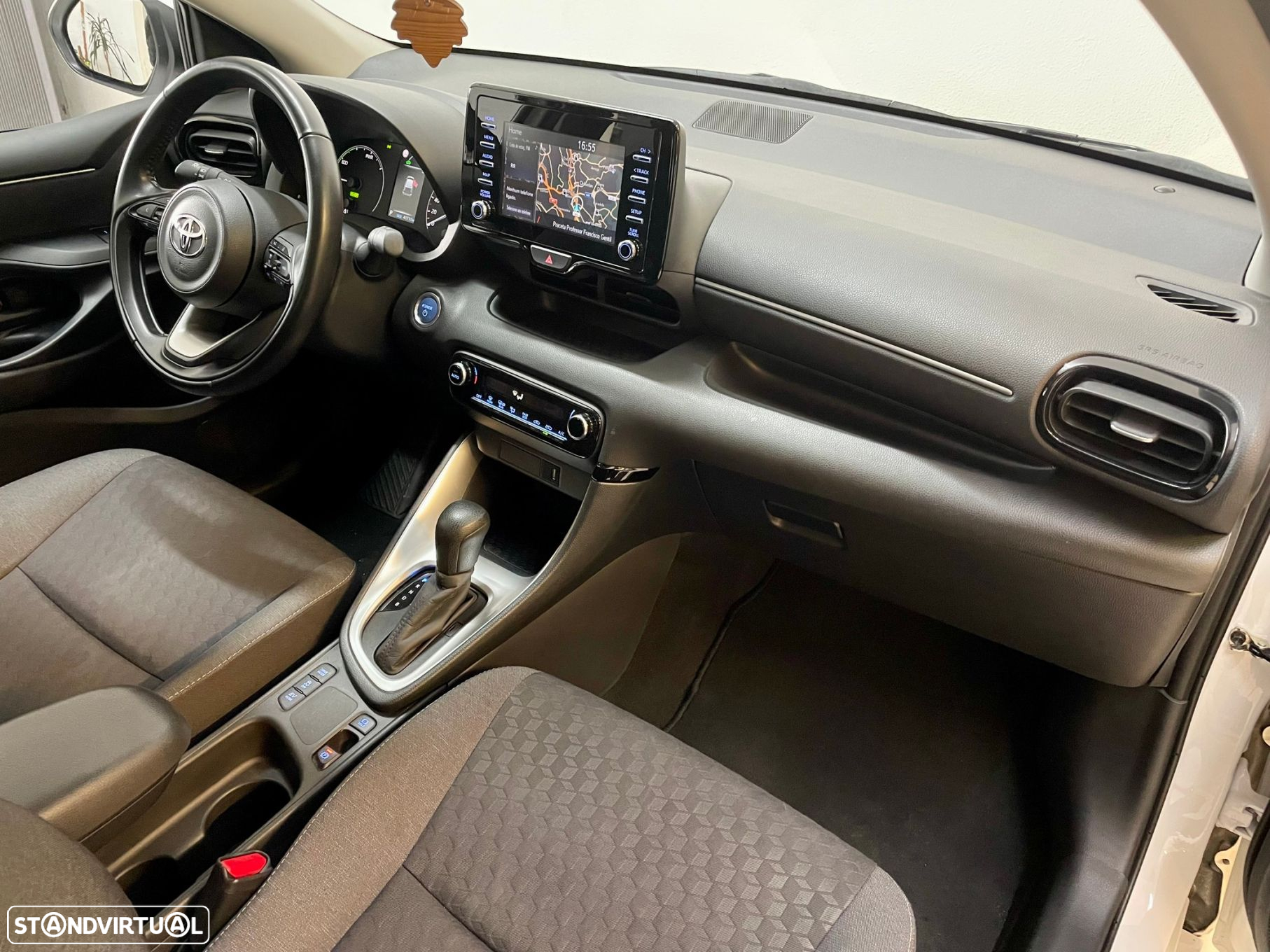 Toyota Yaris 1.5 HDF Exclusive - 28