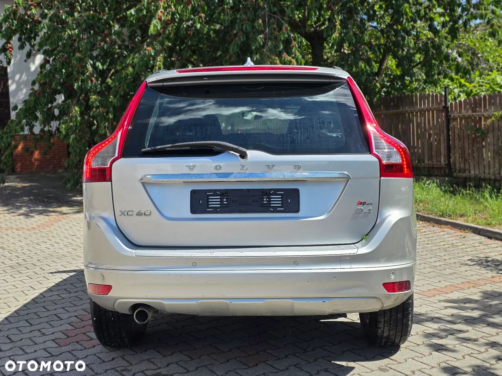 Volvo XC 60 D4 Geartronic Momentum - 6