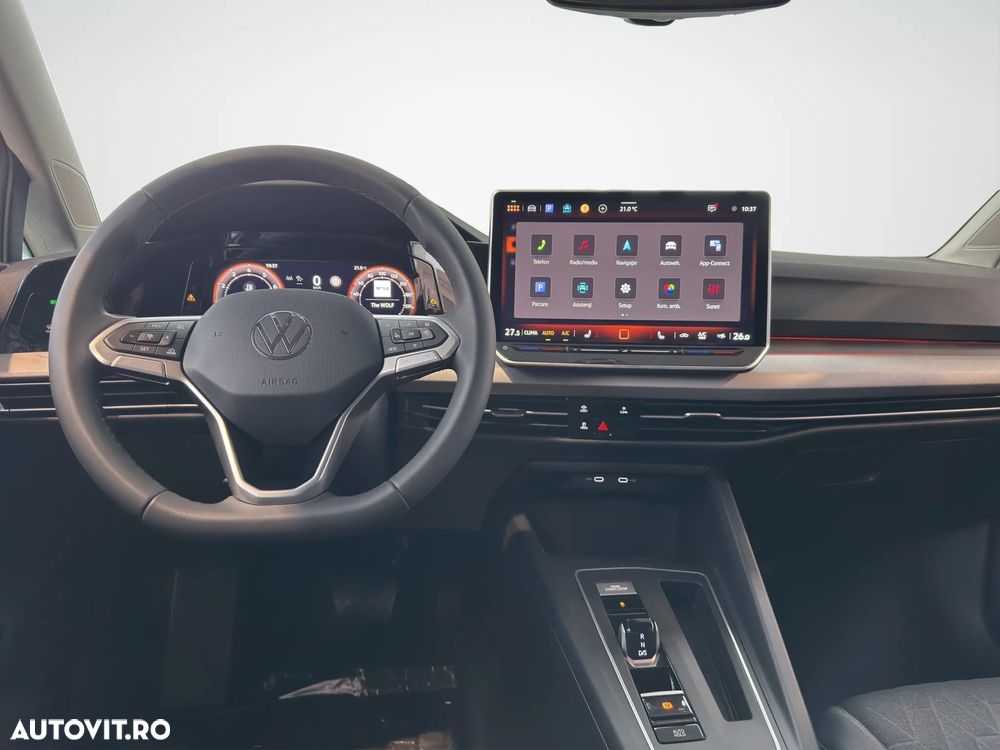 Volkswagen Golf 1.5 eTSI DSG MHEV Advanced - 11