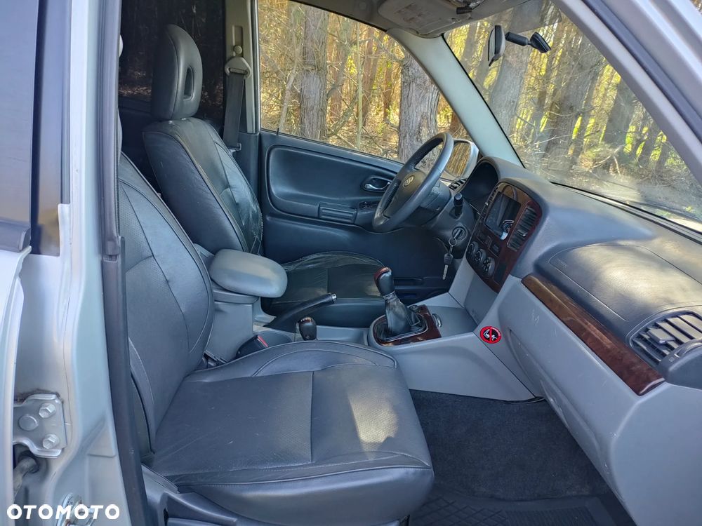 Suzuki Grand Vitara - 14