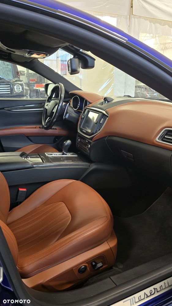 Maserati Ghibli S Q4 - 11