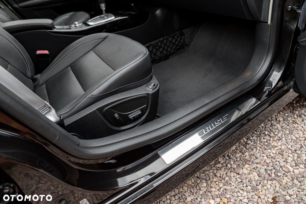 Renault Laguna 2.0 T Bose Edition - 29