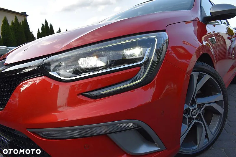Renault Megane 1.6 TCe GT EDC - 31