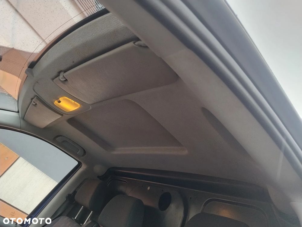 Mercedes-Benz VITO 111 CDI (110KM) 6-BIEGÓW (L2H1) LONG STAN IDEALNY 100% BEZWYPADKOWY 100% SERWIS KM NIE MA RDZY ! ! ! - 18