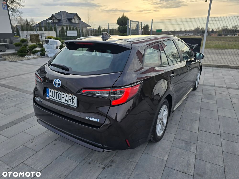 Toyota Corolla ver-1-8-hybrid-comfort - 15