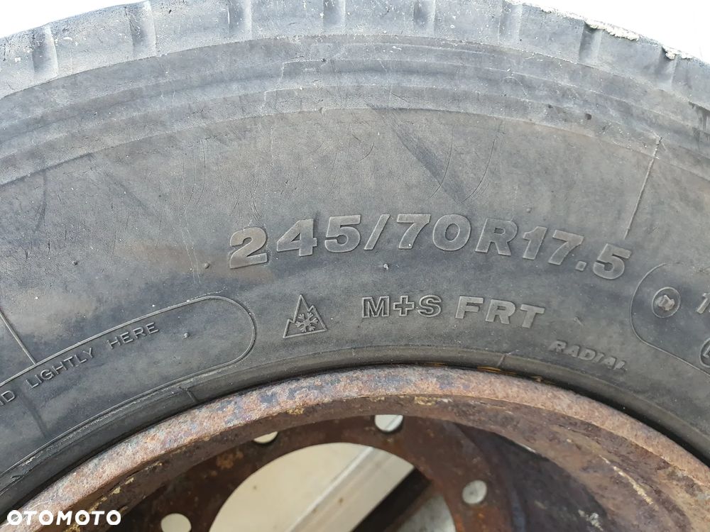 FELGA 17.5 OPONA BRIDGESTONE R-TRAILER  245/70R17.5    IVECO EUROCARGO - 18