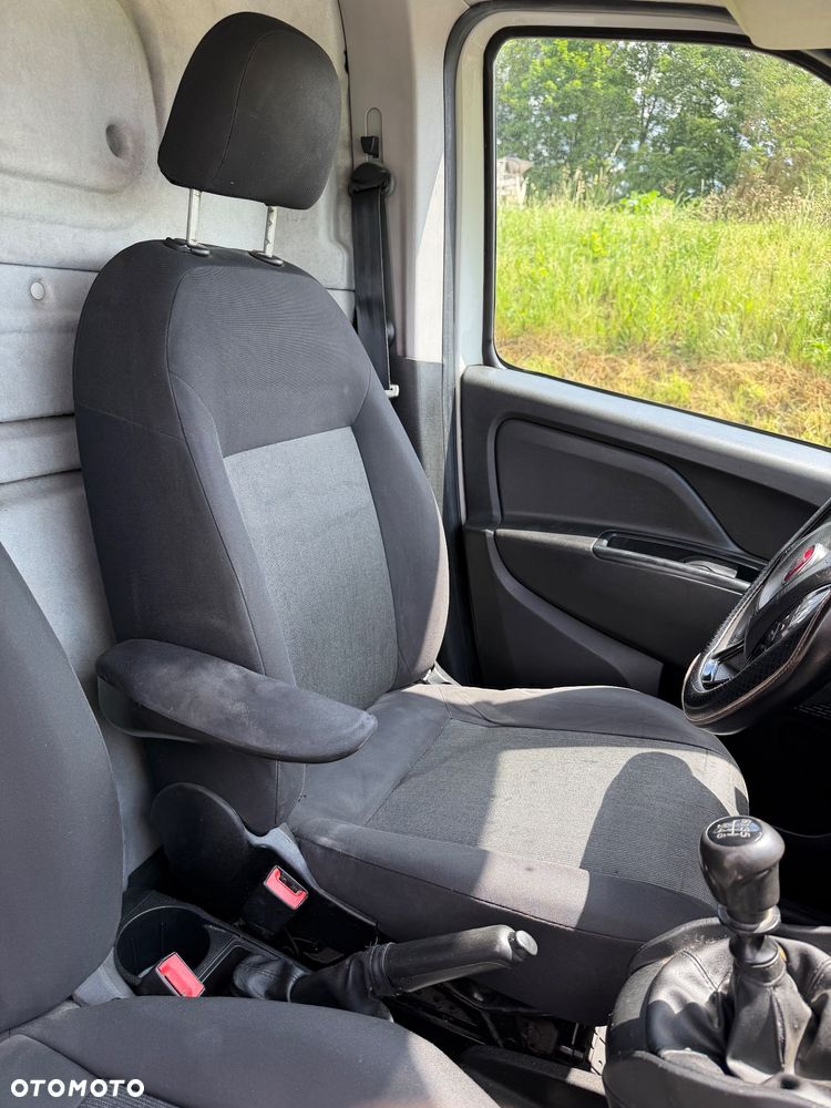 Fiat Doblo 1.6 16V Multijet Easy - 17