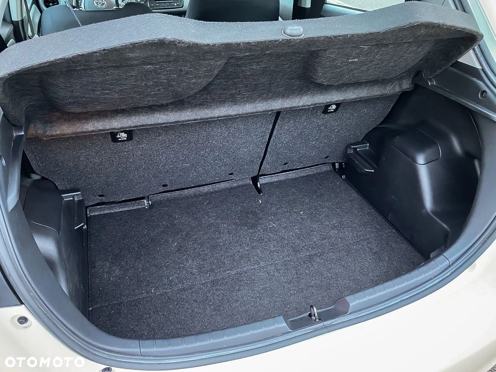 Toyota Yaris 1.5 Active - 24