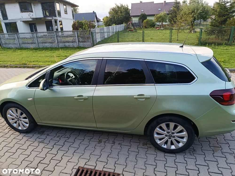 Opel Astra 1.4 T Cosmo - 6