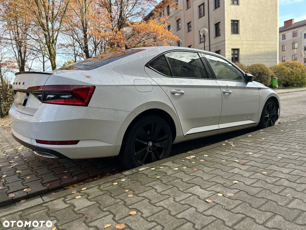 Skoda Superb 1.5 TSI Sportline - 3