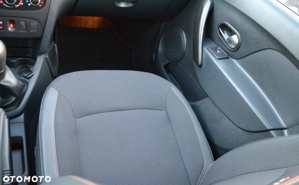 Dacia Sandero Stepway TCe 90 (S&S) Prestige - 31