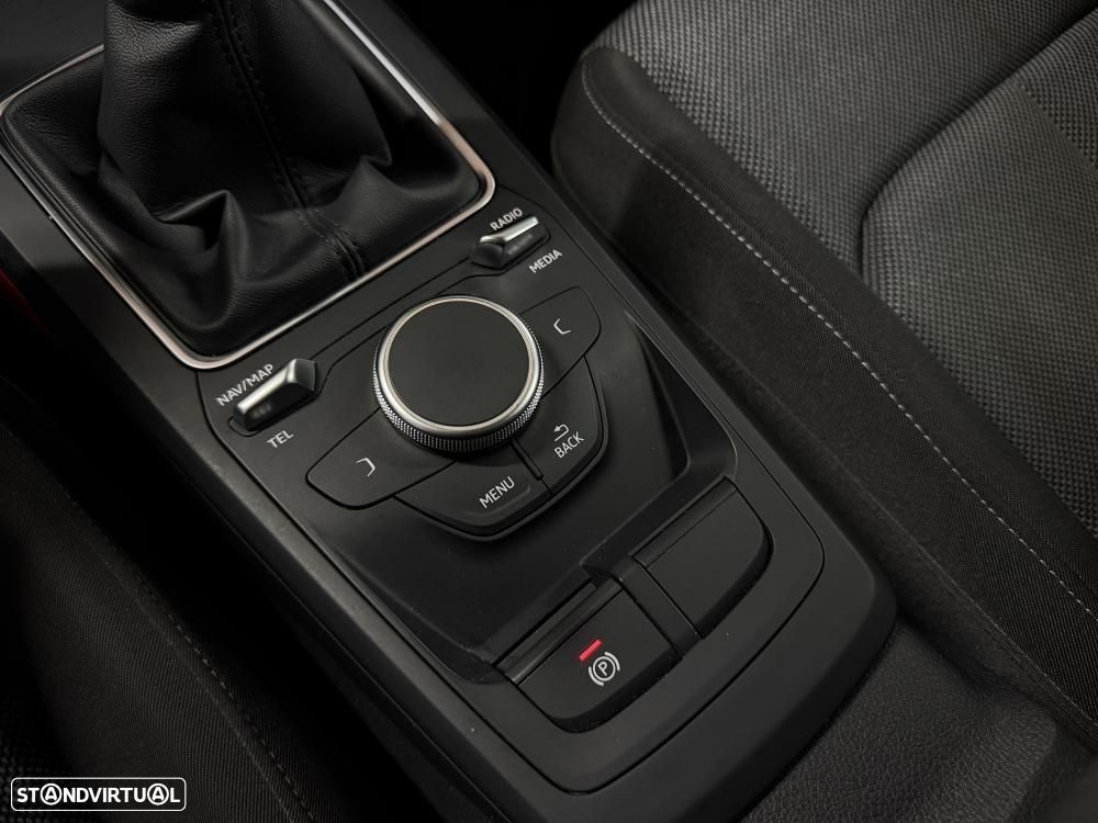 Audi Q2 30 TDI Sport - 15