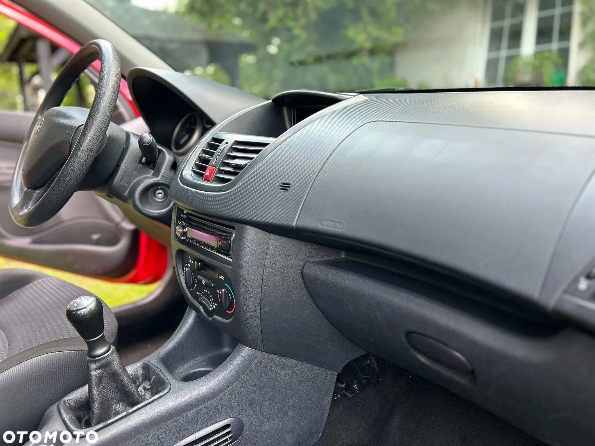 Peugeot 206 plus - 11